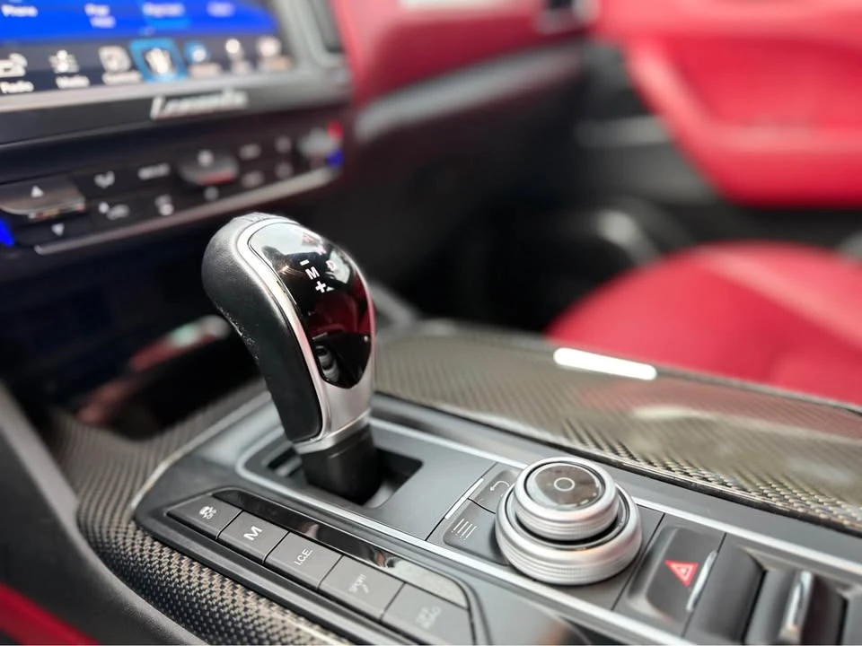 2017 Maserati Levante - Image 18 of 20
