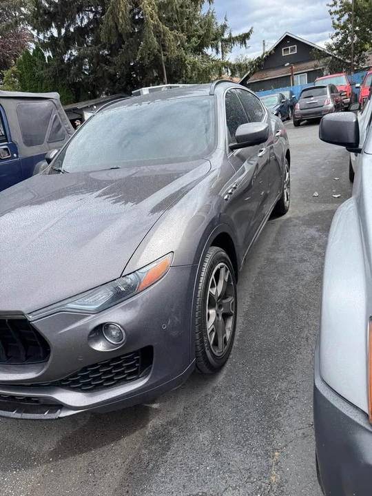 2017 Maserati Levante - Image 7 of 8