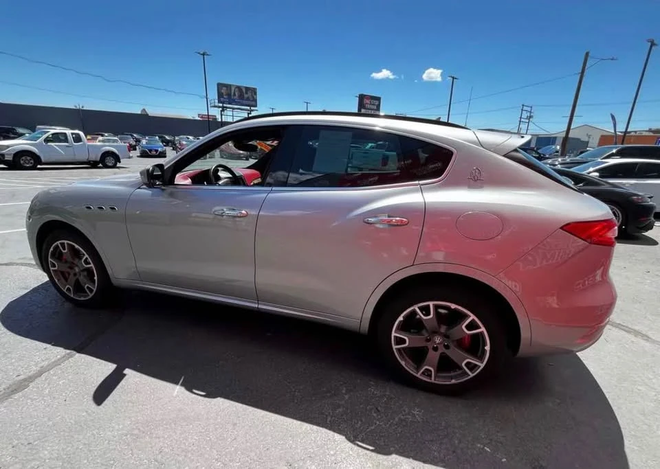 2017 Maserati Levante - Image 3 of 12