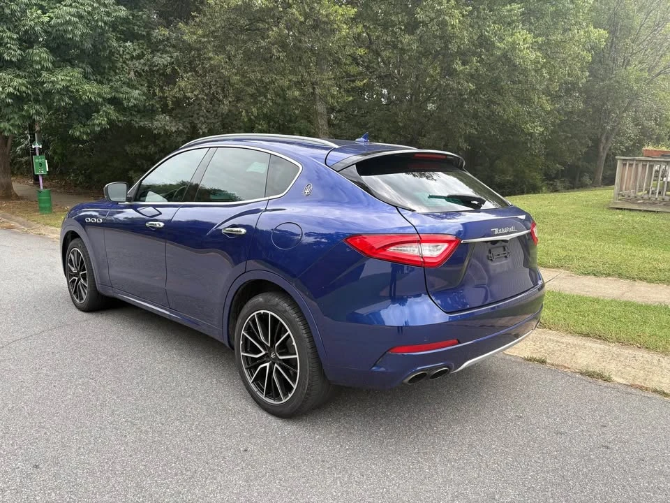 2017 Maserati Levante - Image 5 of 17