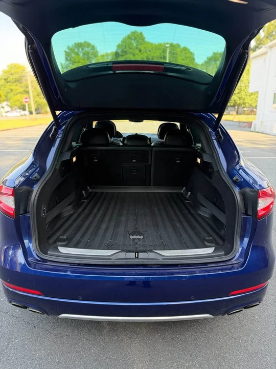 2017 Maserati Levante - Image 16 of 17