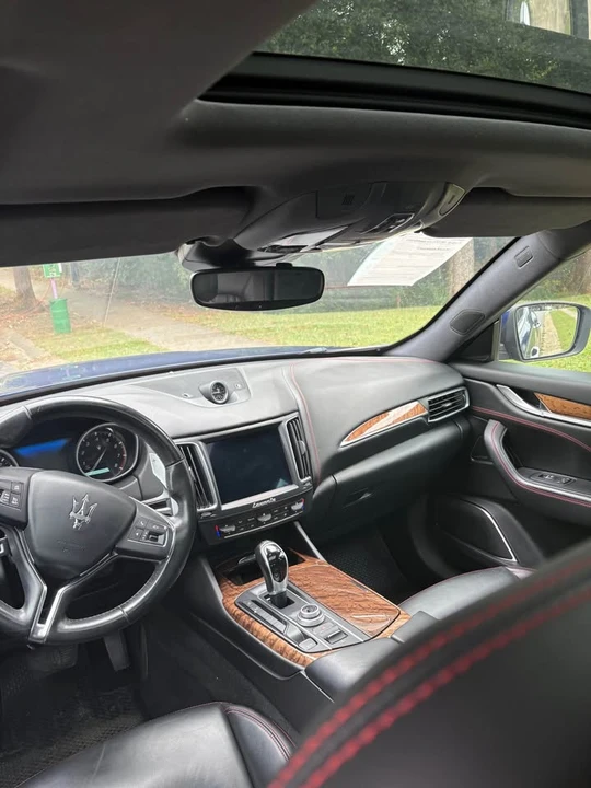 2017 Maserati Levante - Image 8 of 17