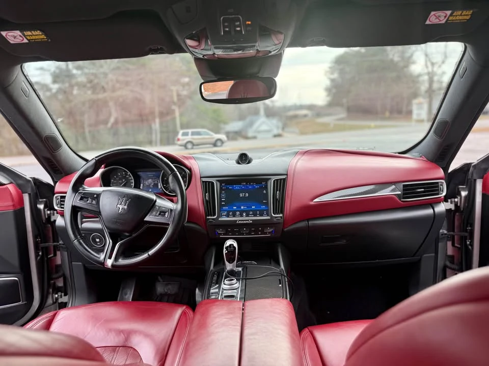2017 Maserati Levante - Image 12 of 18