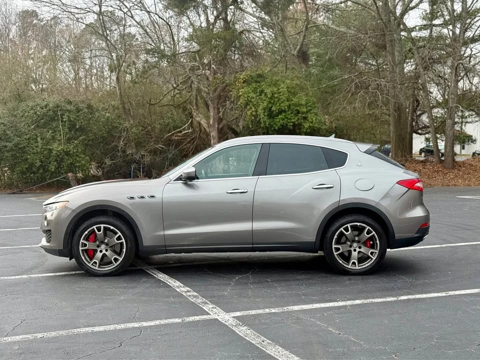 2017 Maserati Levante - Image 3 of 18
