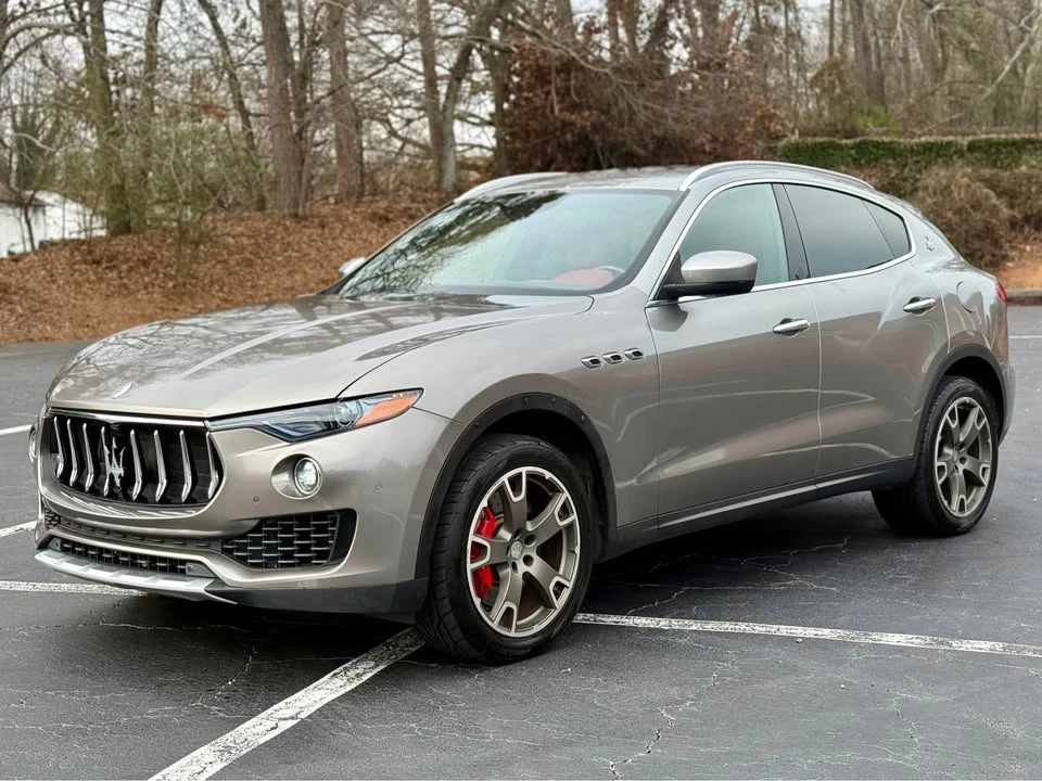 2017 Maserati Levante - Image 2 of 18