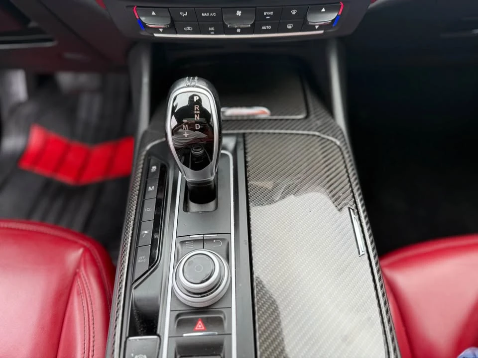 2017 Maserati Levante - Image 18 of 18