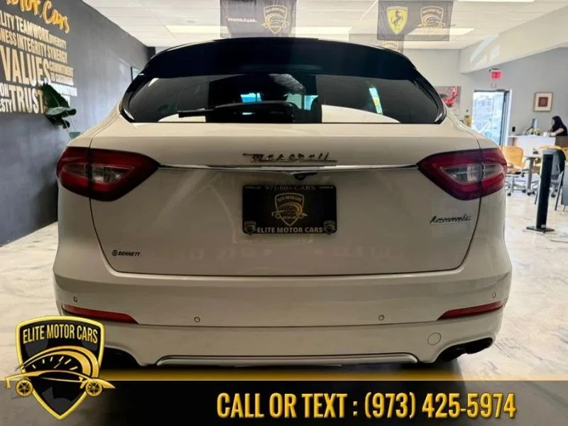 2017 Maserati Levante - Image 6 of 12