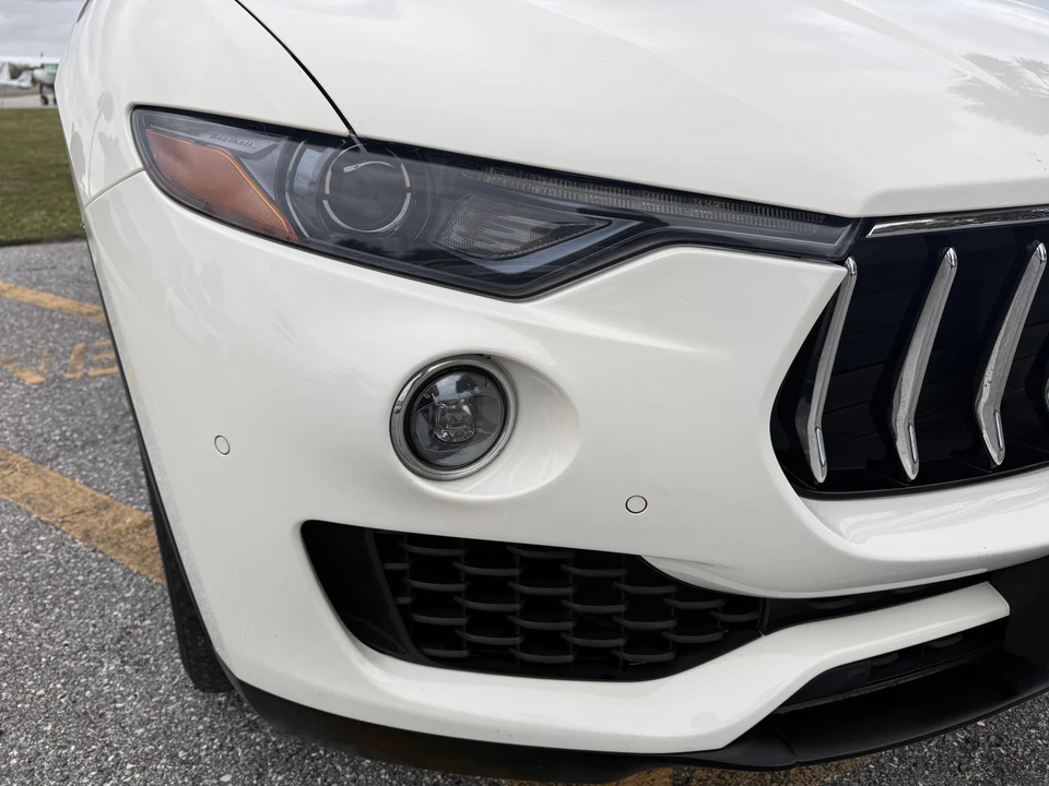 2017 Maserati Levante - Image 28 of 31