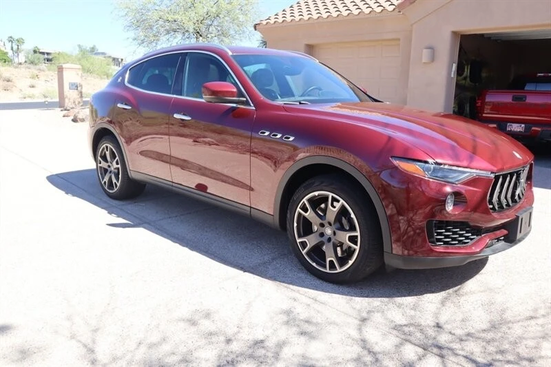 2017 Maserati Levante - Image 7 of 31