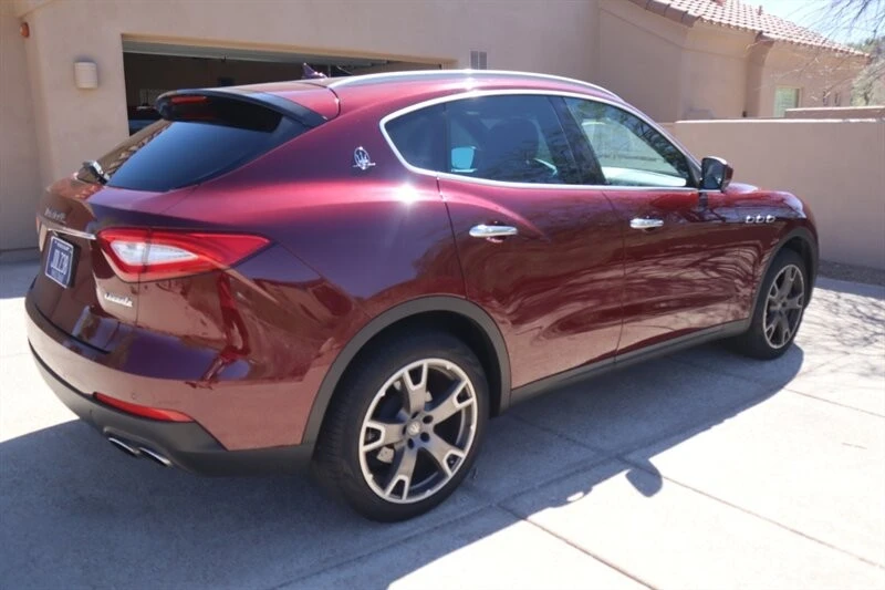 2017 Maserati Levante - Image 6 of 31