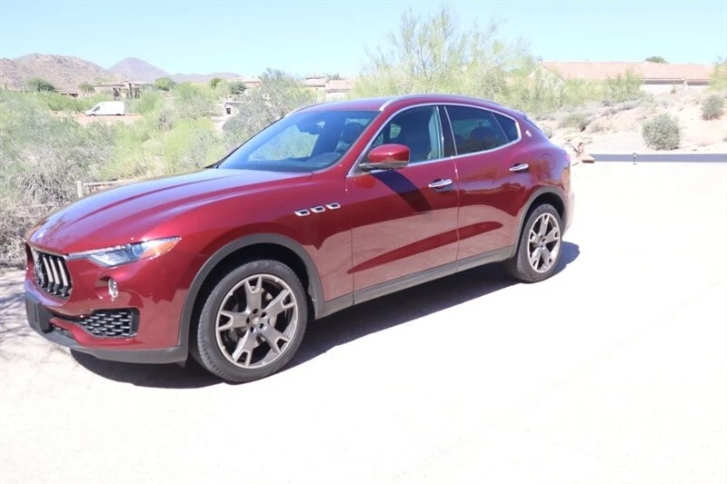 2017 Maserati Levante - Image 2 of 31