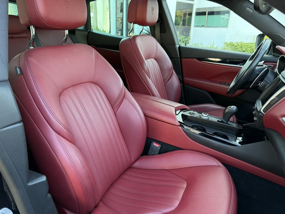 2017 Maserati Levante - Image 17 of 20