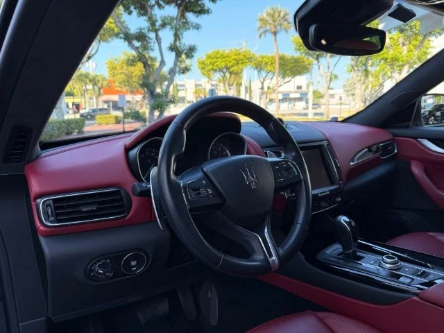 2017 Maserati Levante - Image 8 of 20