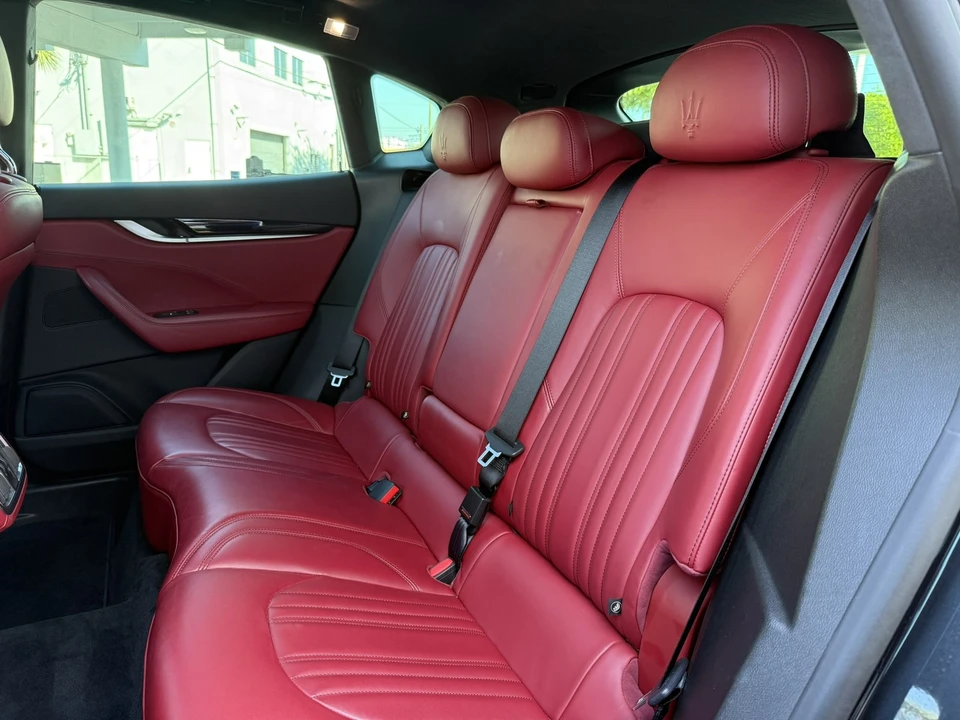 2017 Maserati Levante - Image 13 of 20