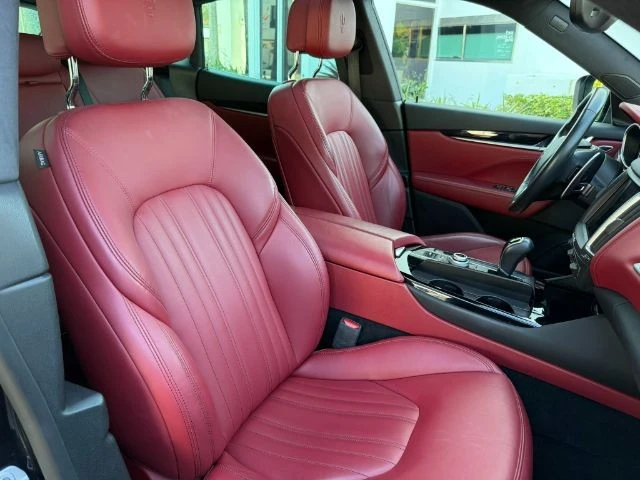 2017 Maserati Levante - Image 17 of 20