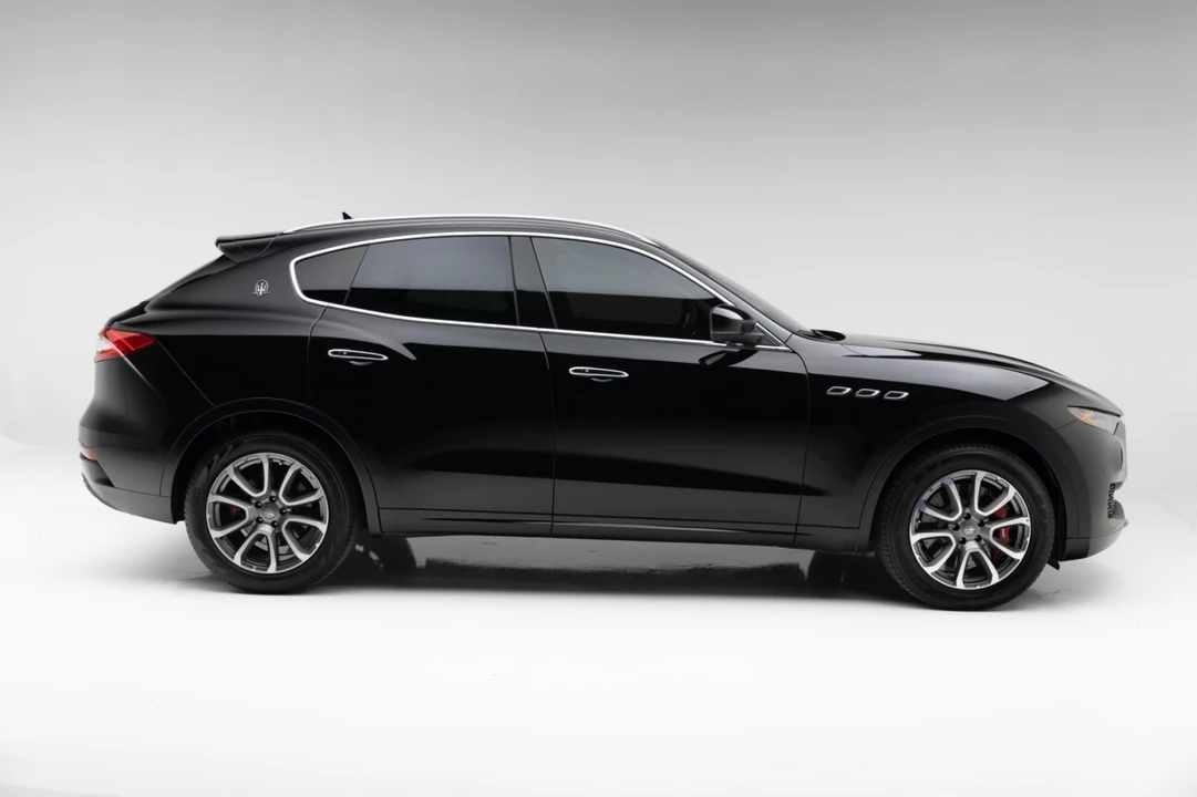 2017 Maserati Levante - Image 15 of 21