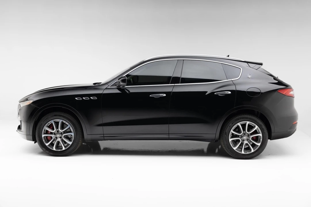 2017 Maserati Levante - Image 13 of 21