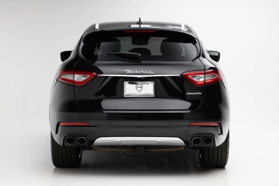 2017 Maserati Levante - Image 7 of 21