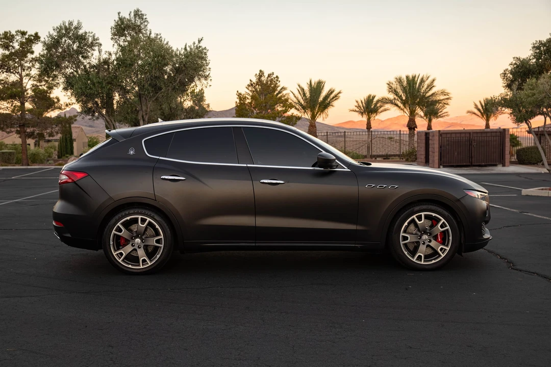 2017 Maserati Levante - Image 3 of 31