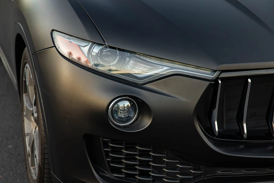 2017 Maserati Levante - Image 8 of 31