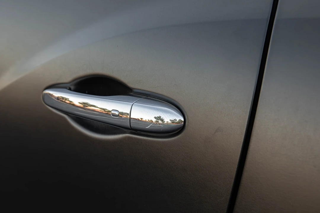 2017 Maserati Levante - Image 13 of 31