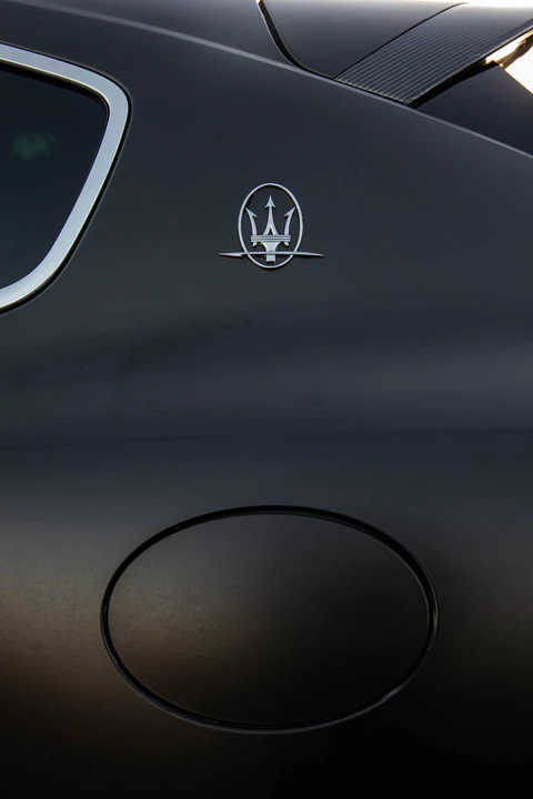 2017 Maserati Levante - Image 15 of 31