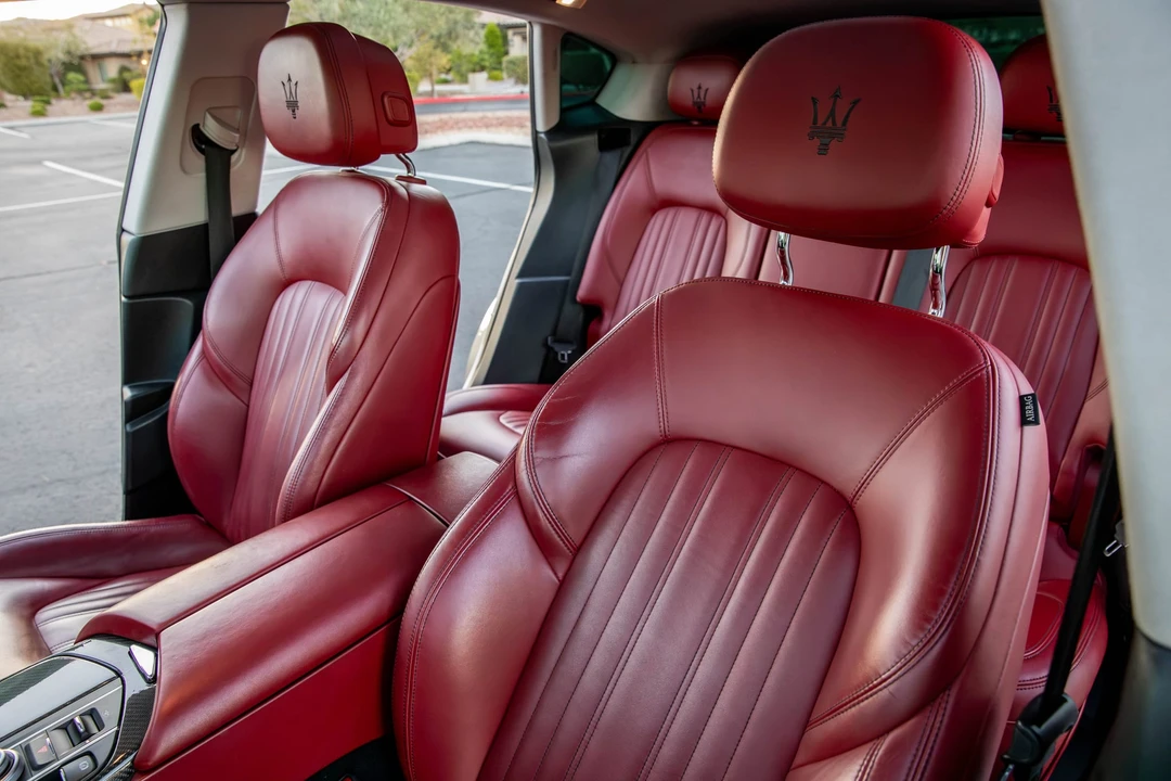 2017 Maserati Levante - Image 28 of 31