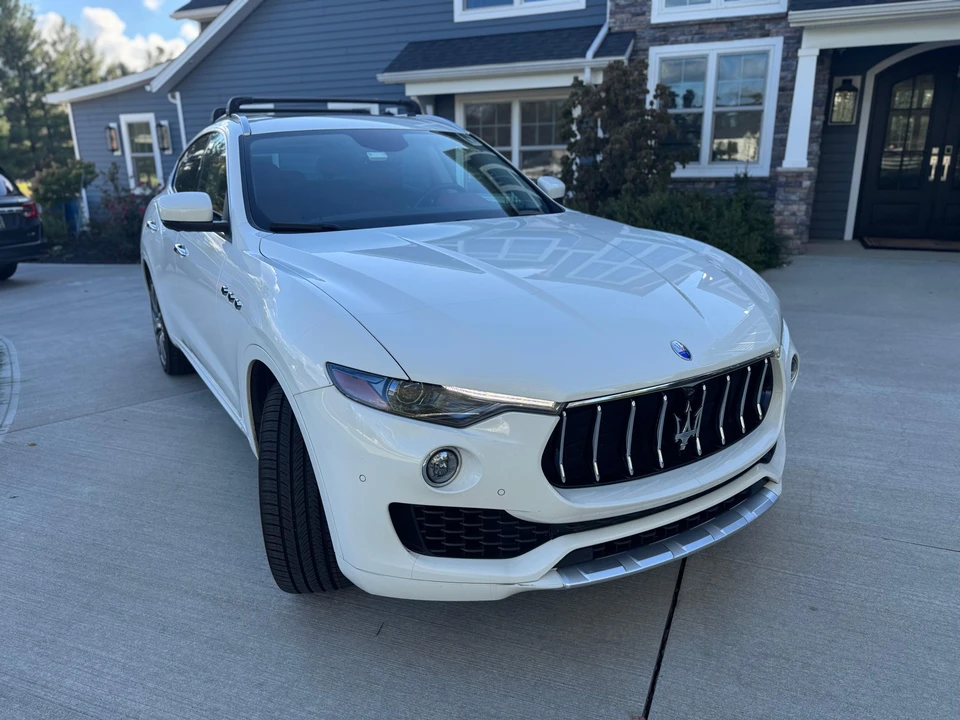 2017 Maserati Levante - Image 28 of 28