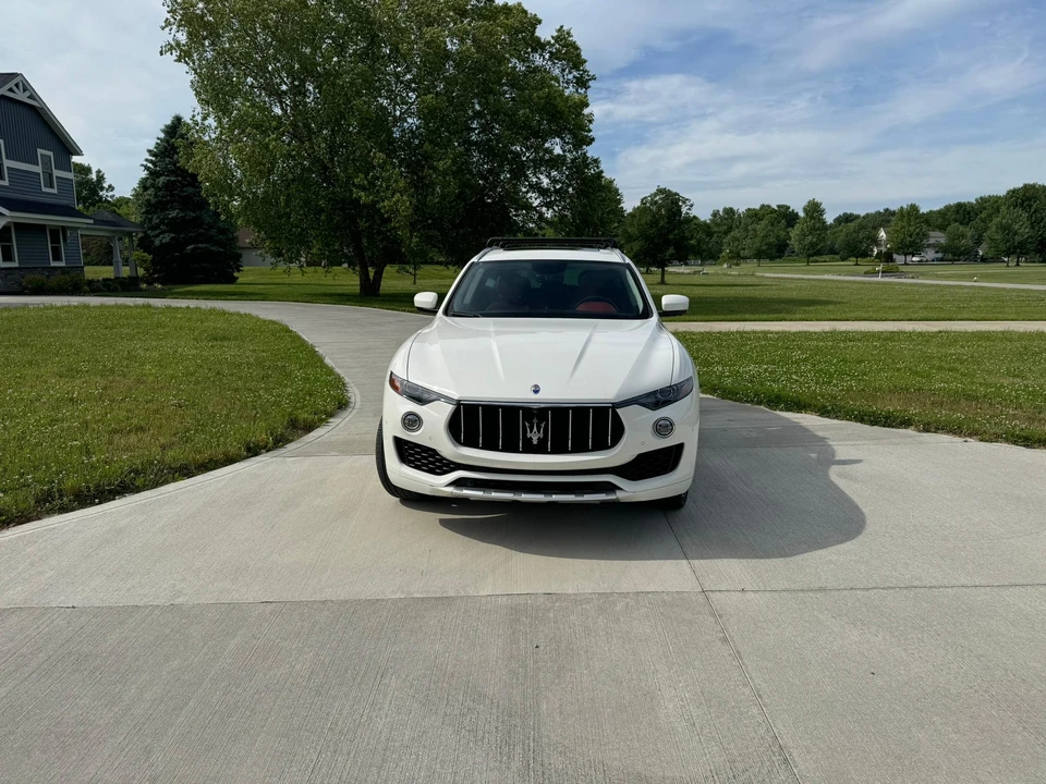 2017 Maserati Levante - Image 6 of 28