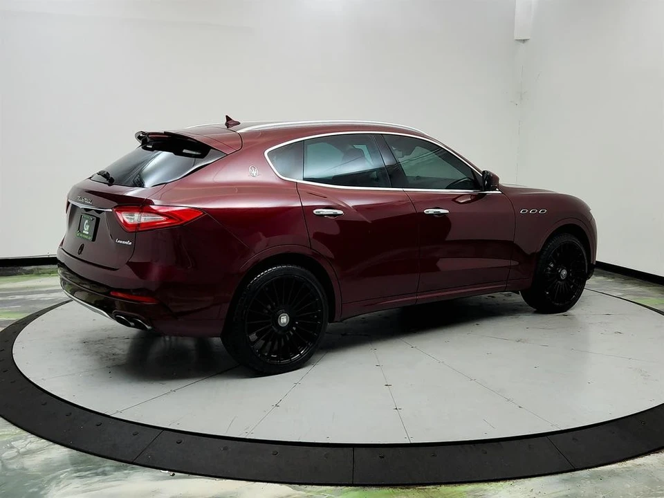 2017 Maserati - Image 5 of 31