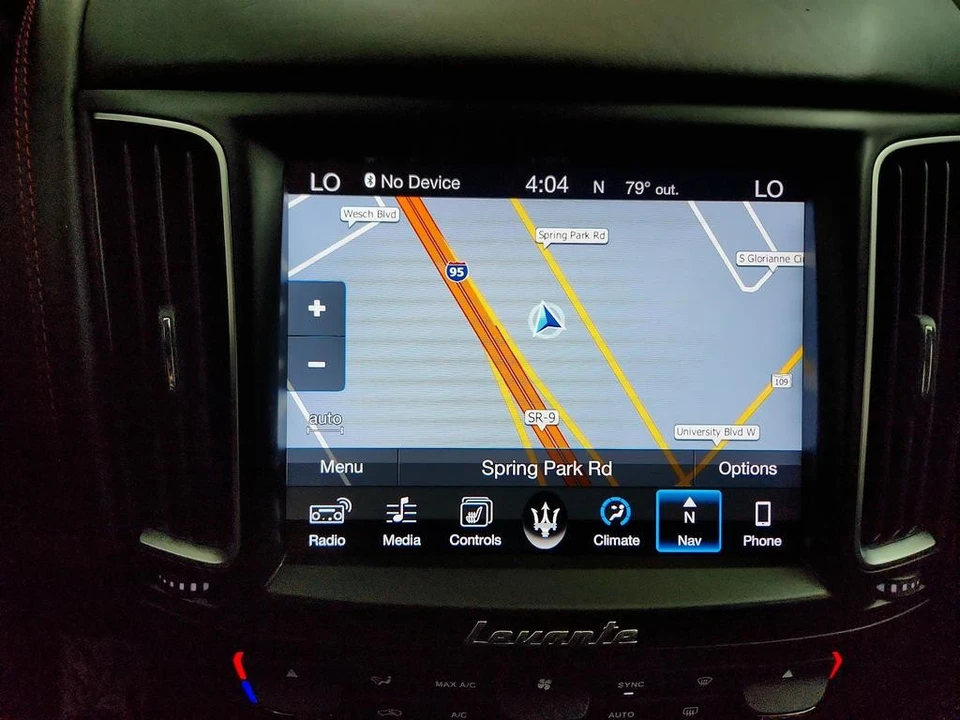 2017 Maserati Levante - Image 19 of 31