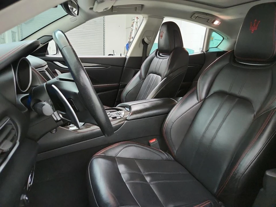 2017 Maserati Levante - Image 13 of 31