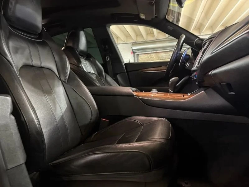 2017 Maserati Levante - Image 10 of 12