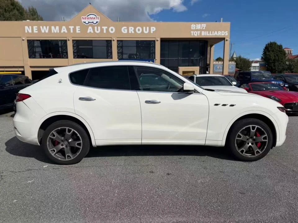 2017 Maserati Levante - Image 4 of 20