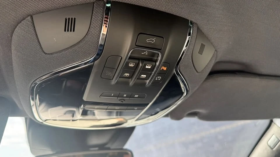 2017 Maserati Levante - Image 17 of 20