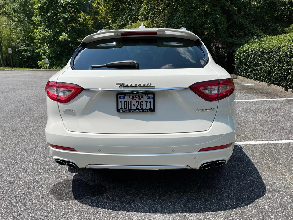 2017 Maserati Levante - Image 13 of 31