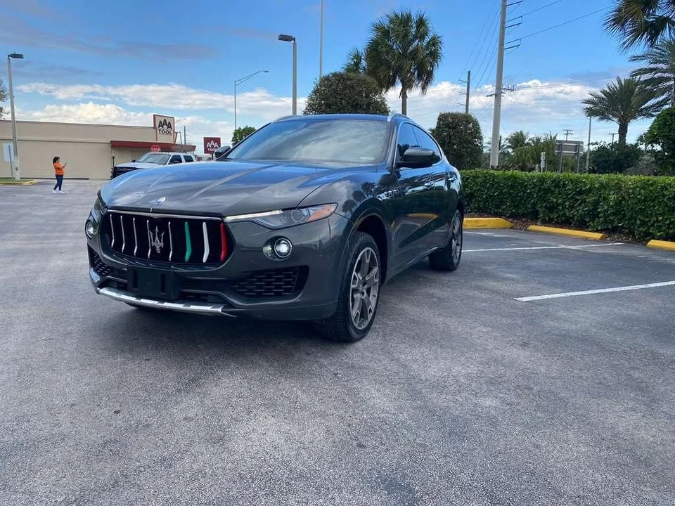 2017 Maserati Levante - Image 2 of 8