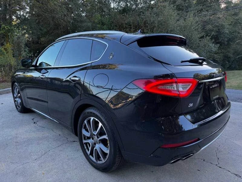 2017 Maserati Levante - Image 7 of 18