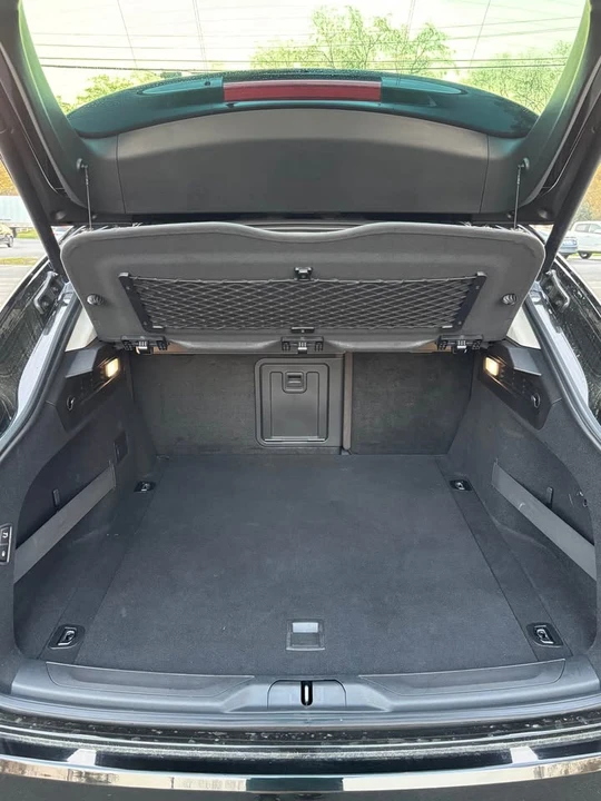 2017 Maserati Levante - Image 15 of 16
