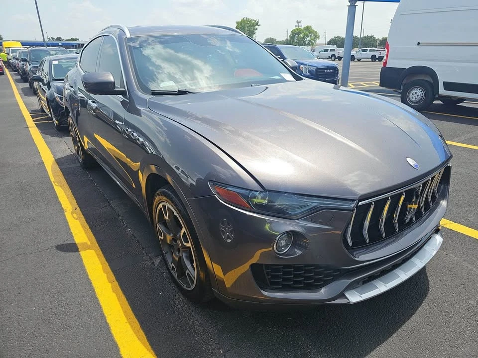 2017 Maserati Levante - Image 3 of 8