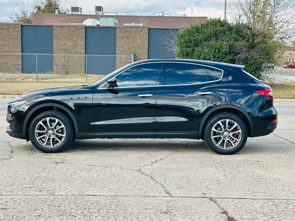 2017 Maserati Levante - Image 4 of 20