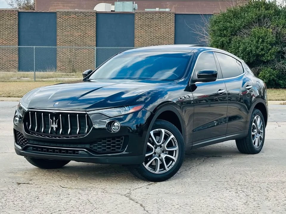 2017 Maserati Levante - Image 2 of 20