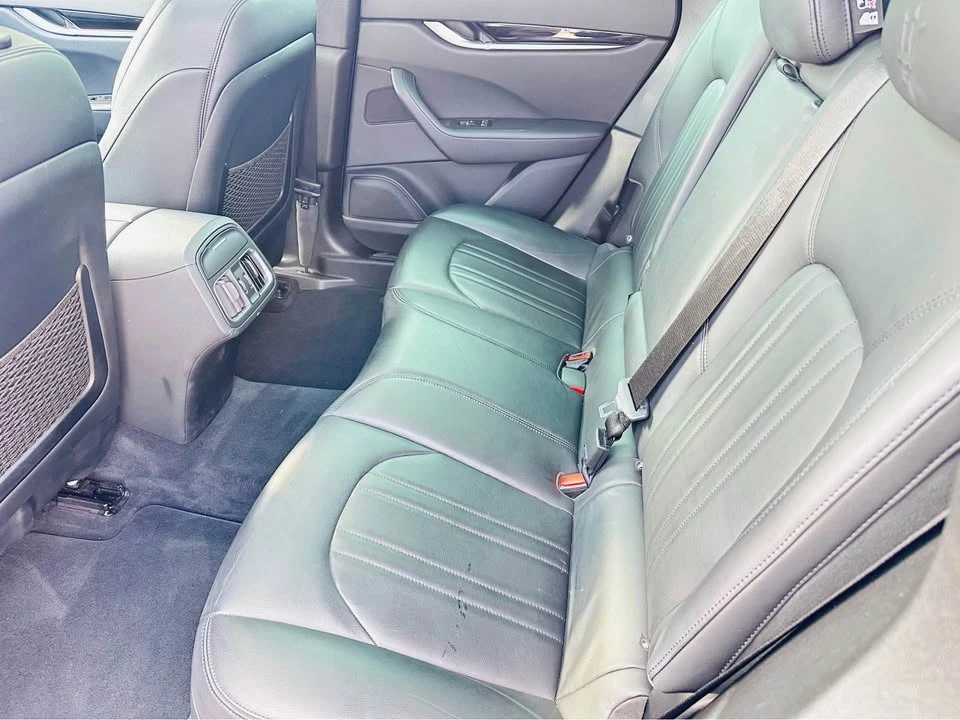 2017 Maserati Levante - Image 15 of 20