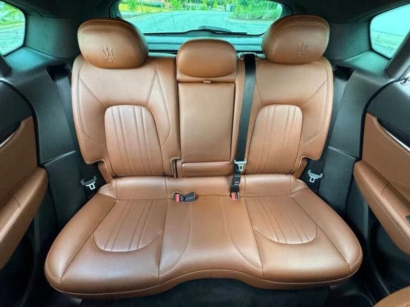2017 Maserati Levante - Image 16 of 18
