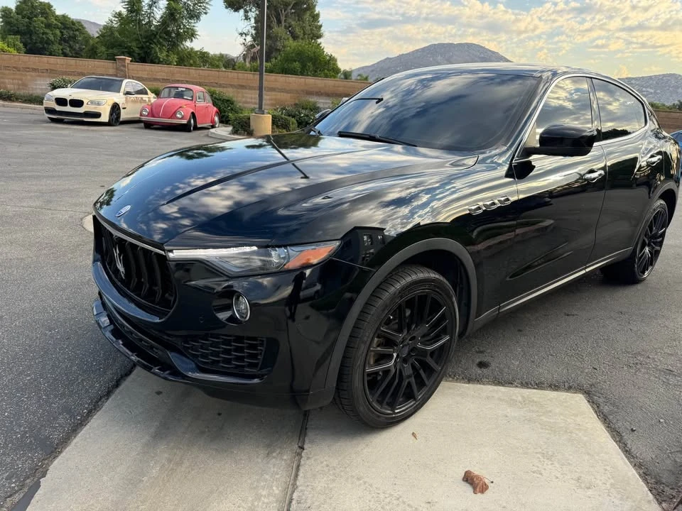 2017 Maserati Levante - Image 3 of 10
