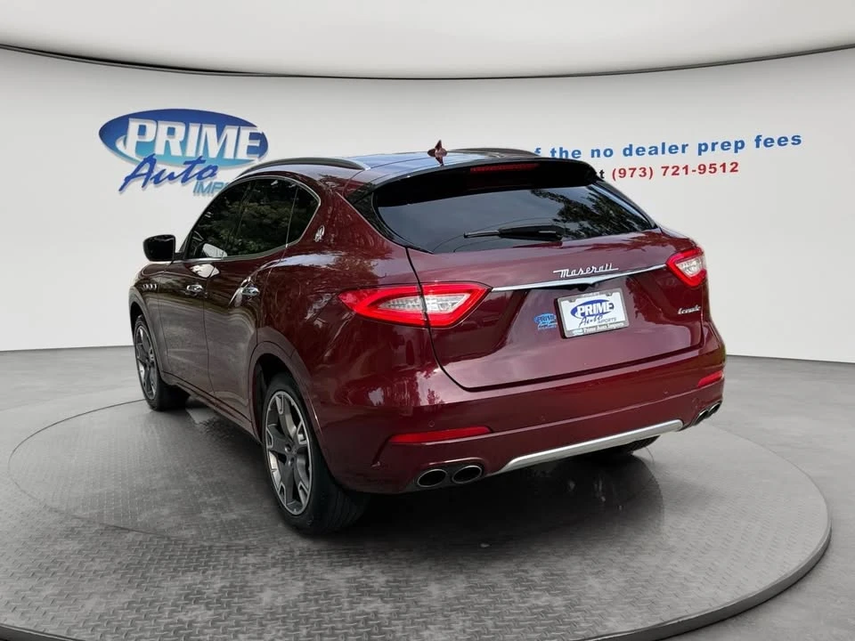 2017 Maserati Levante - Image 5 of 10