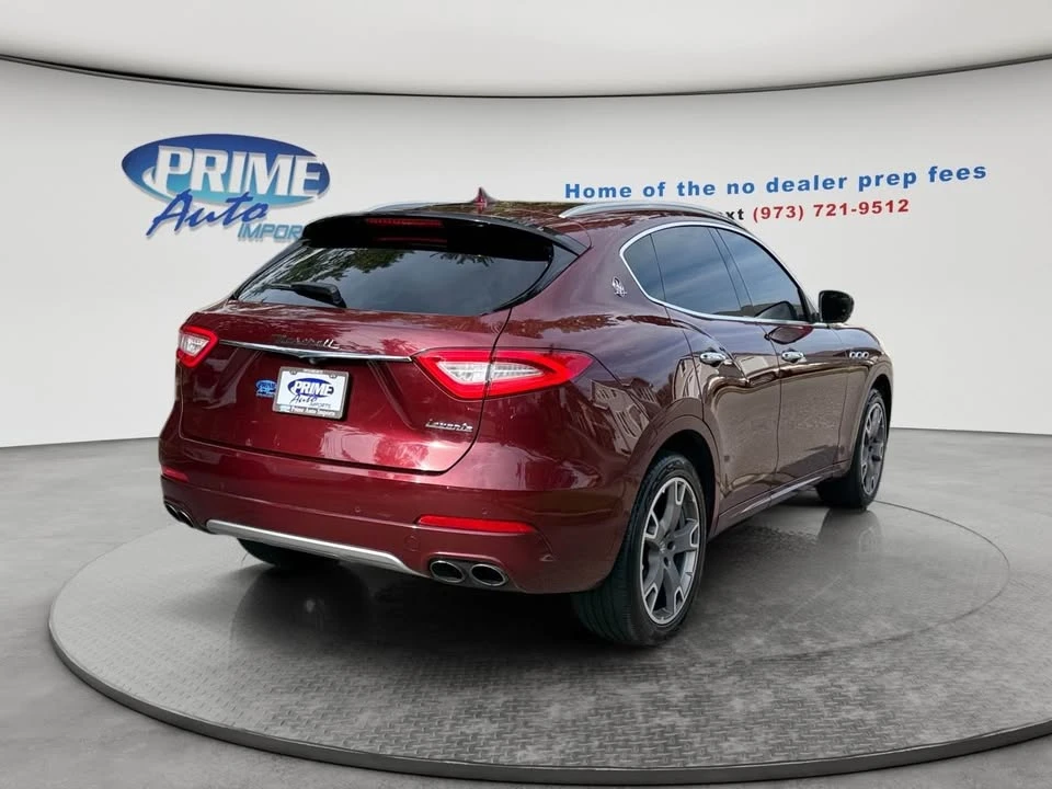2017 Maserati Levante - Image 7 of 10