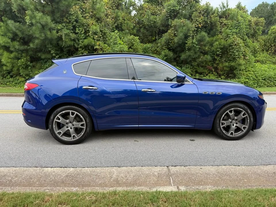 2017 Maserati Levante - Image 8 of 20