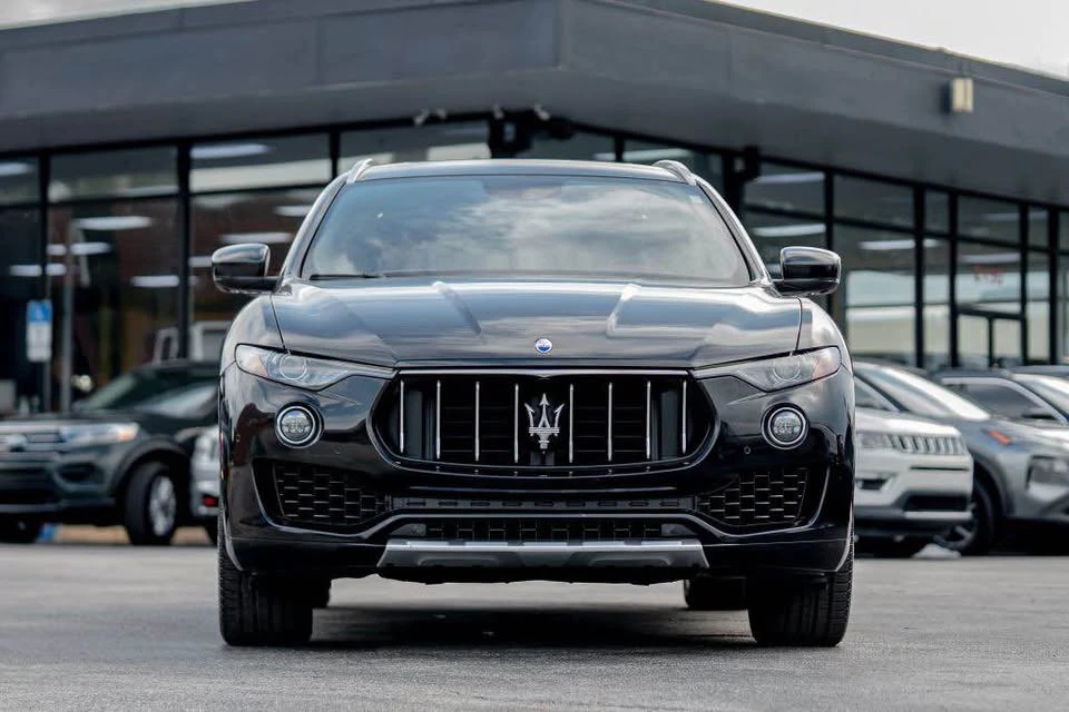 2017 Maserati Levante - Image 3 of 12