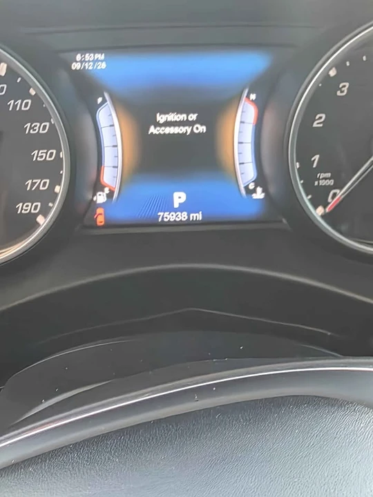 2017 Maserati Levante - Image 11 of 17